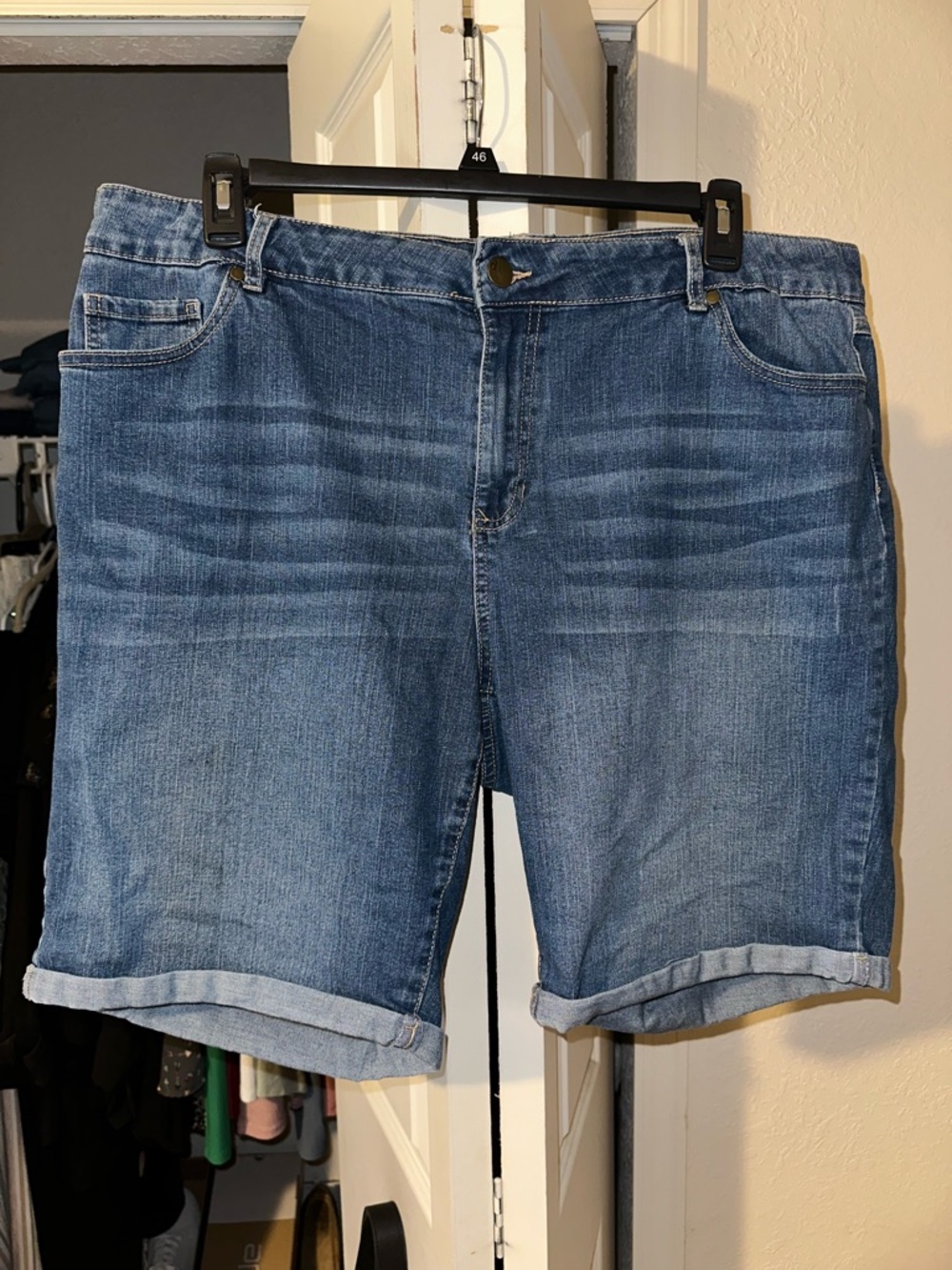 d. jeans Blue Women's Denim Shorts with Rolled Hem